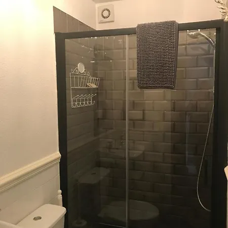 Anchorage House Гостевой дом *